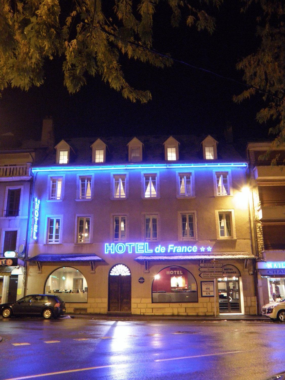 Hotel De France Espalion Exteriör bild