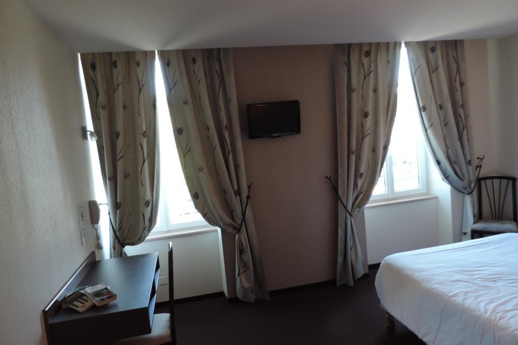 Hotel De France Espalion Exteriör bild